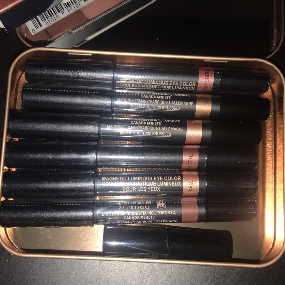NudeStix Rose Gold Eyeshadow Sticks Palette - Picture 2 of 5